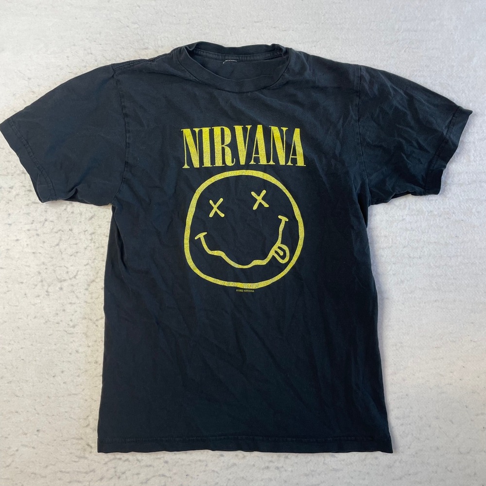 Nirvana T‎ Shirt Mens Small Black Smiley Face Logo Graphic 1992 Copyright Grunge